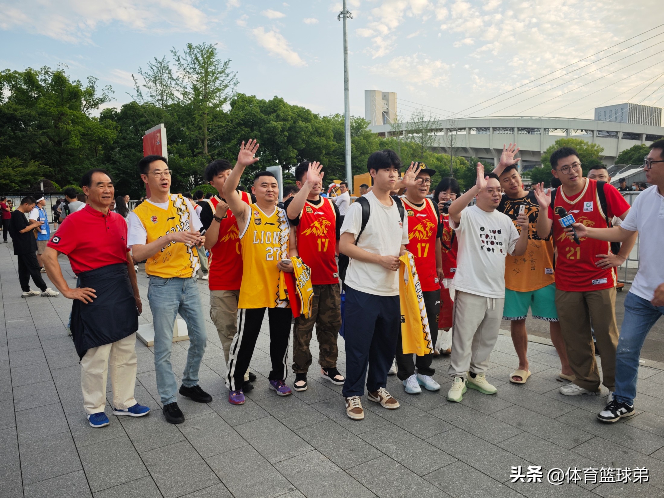 贝博官方入口CBA常规赛国际比赛日走向成谜，丹佛掘金扳平良机，球迷炸锅，资深球员宣示担当的简单介绍