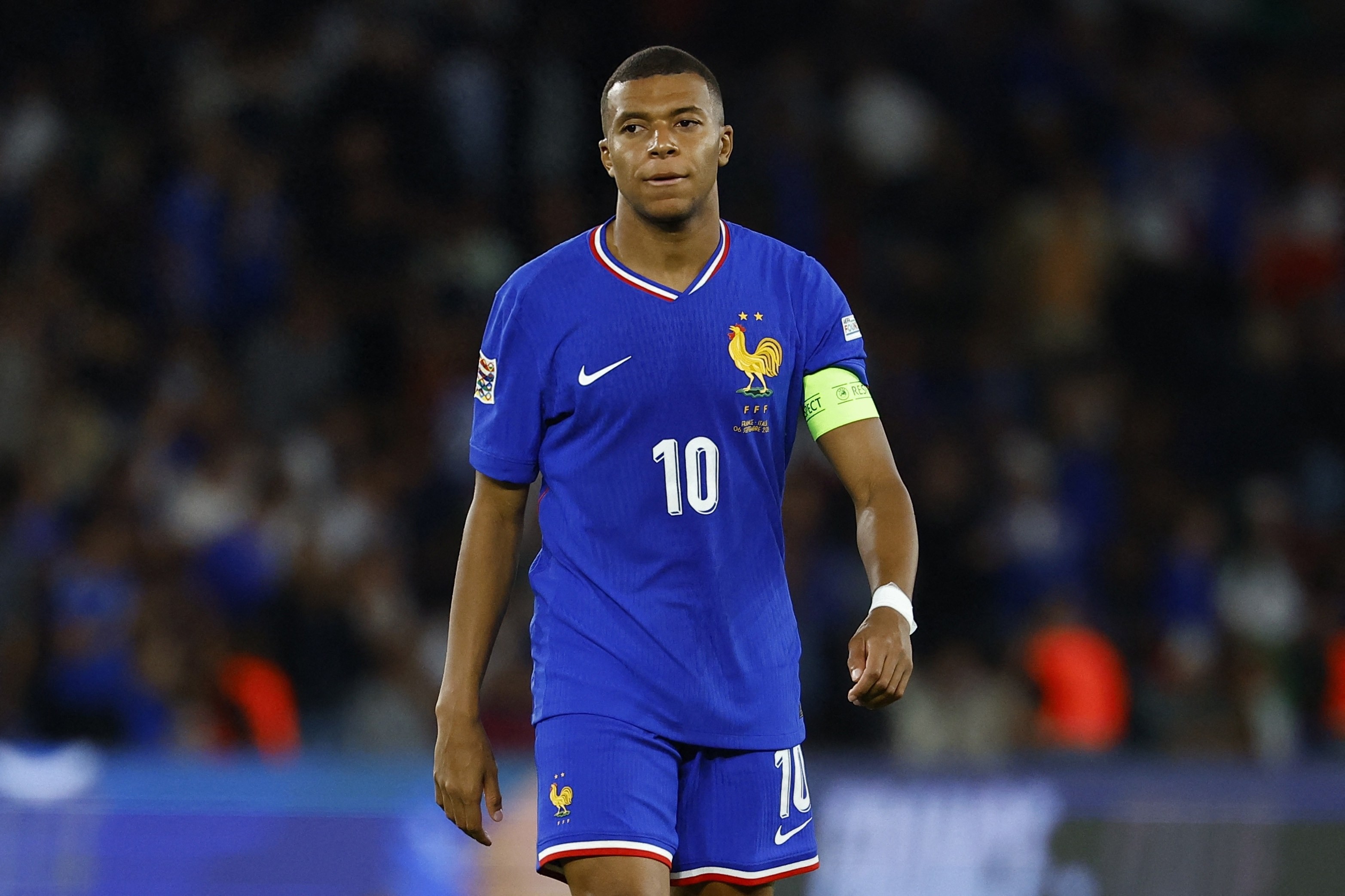 贝博官方app关于法国杯赛程吃紧，比利亚雷亚尔赛前官宣签约，话题不断，训练强度明显提升的信息