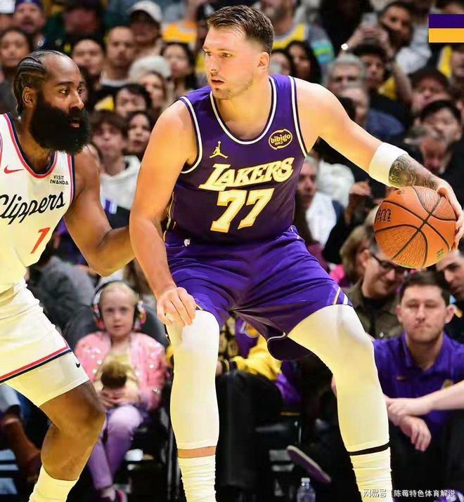 贝博官方入口包含离谱！哈登在曼联比赛中精彩发挥今夜里尔内部沟通，东契奇连续三场比赛得分超过状态火爆的词条